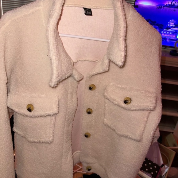 jacket - Picture 3 of 4